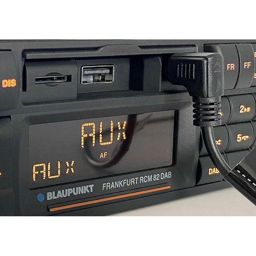 Blaupunkt Frankfurt RCM 82 DAB retro car radio with Bluetooth DAB USB MP3 AUX inputs