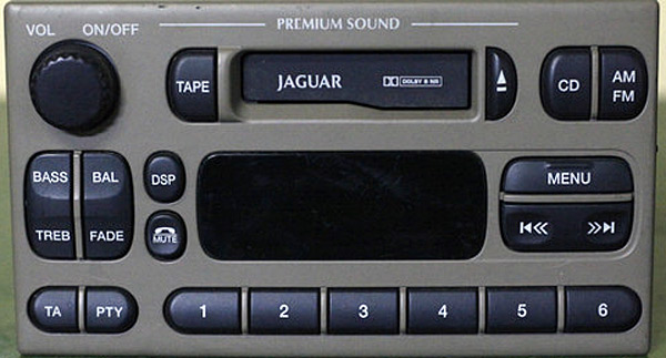 Jaguar S-Type Aux adapter CTVFOX001 for iPod iPhone MP3 etc