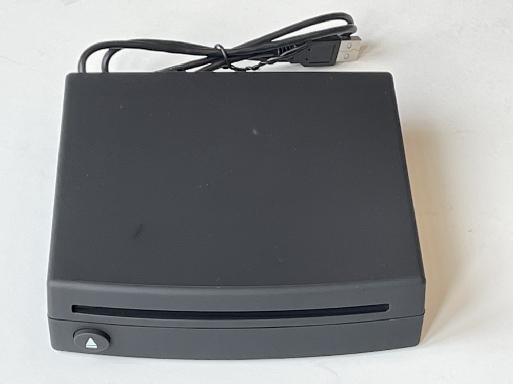 ADVUSBCD Retrofit Add on car CD player via USB for vehicles without a