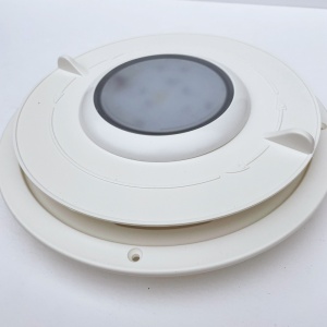 Inner valve with LED light for motorised van ventilator for vans